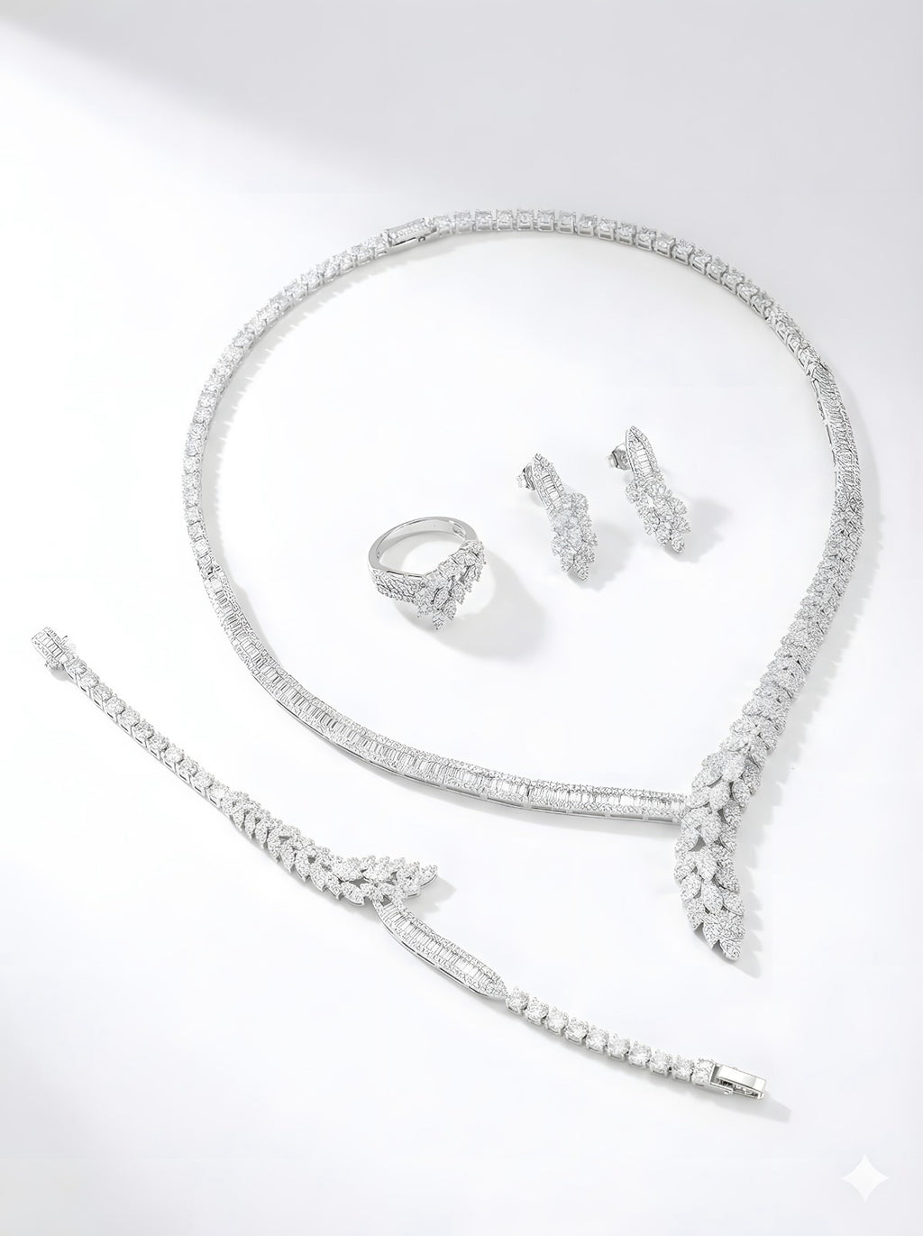 Exquisite 46g Rhodium Plated 925 Italian Silver Leaf Design Jewellery Set