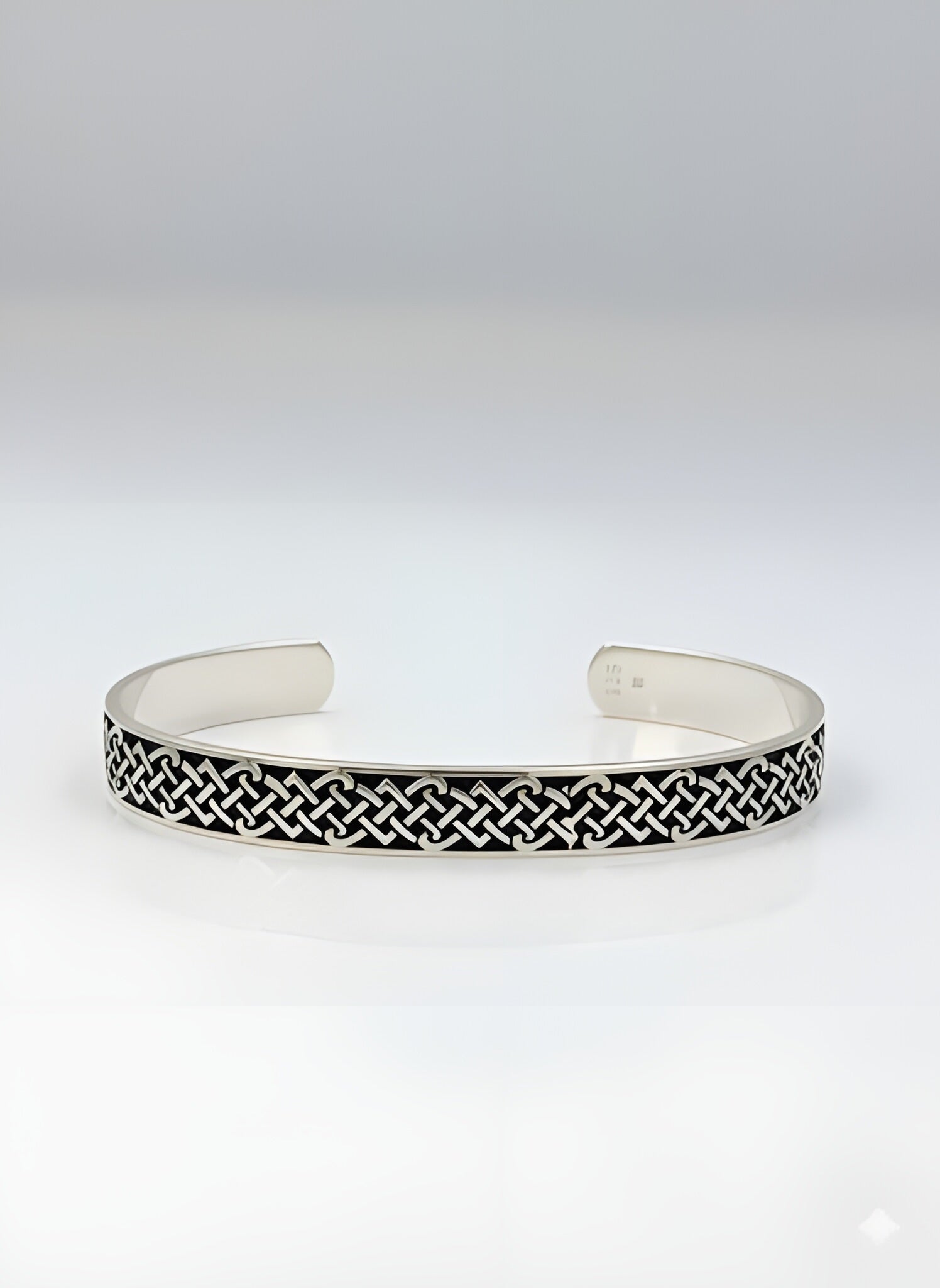 Intricate 22.12g 925 Italian Silver Celtic Interlace Adjustable Cuff Bracelet
