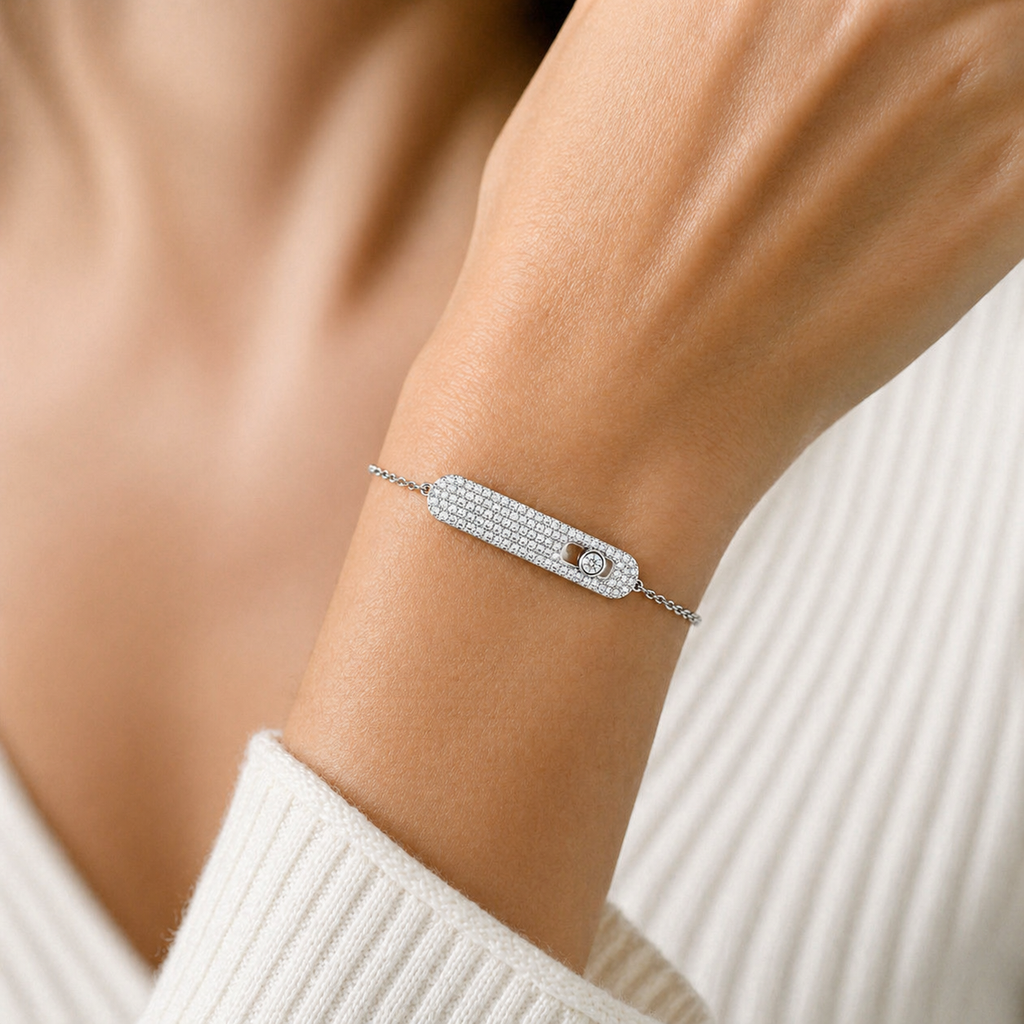 925 Sterling Silver Micro-Pavé Bar Bracelet with Floating Zircon