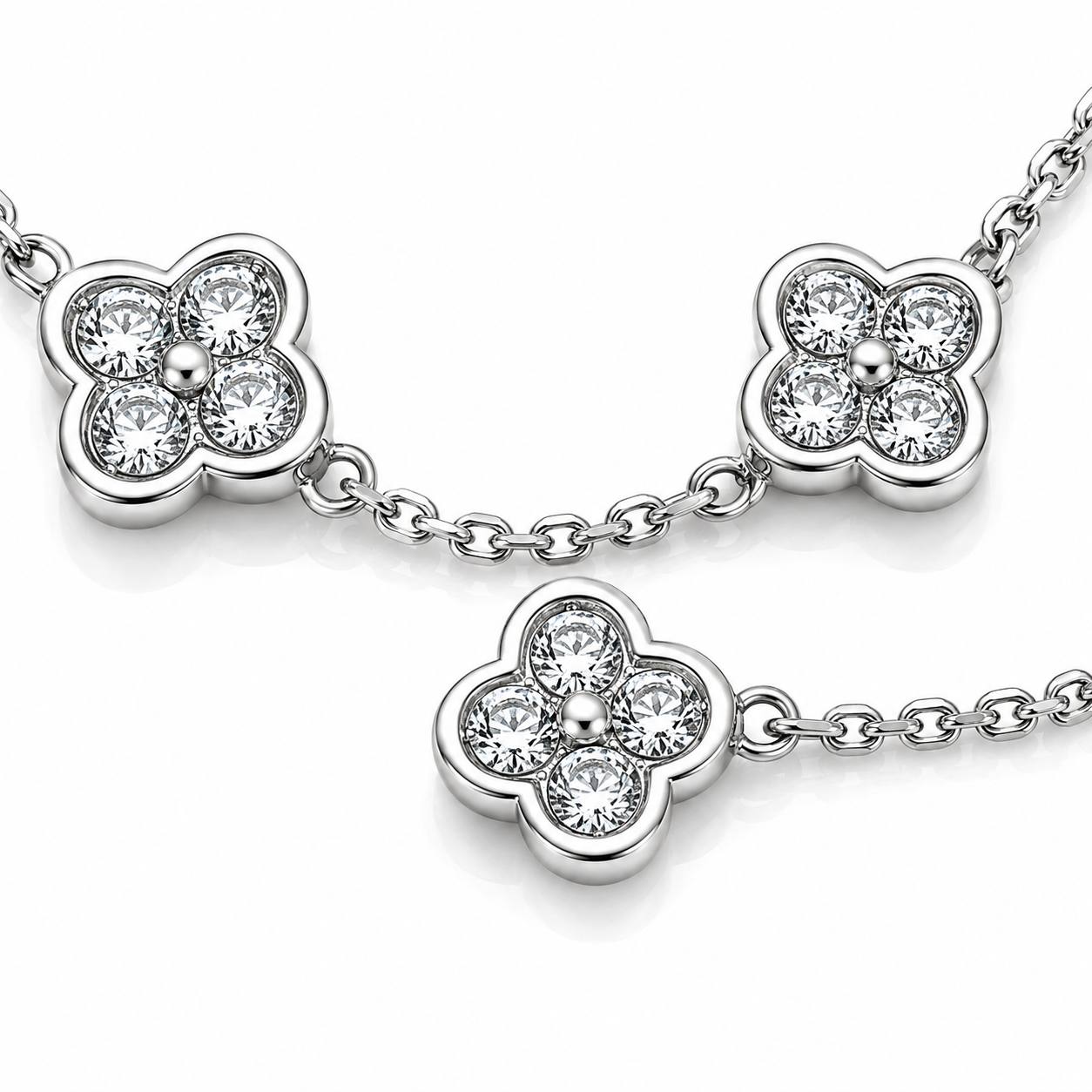 Lumière Clover Charm Bracelet