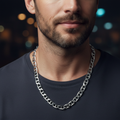 Man wearing Le Marin Classique 925 Italian Silver Plain Mariner Chain Necklace