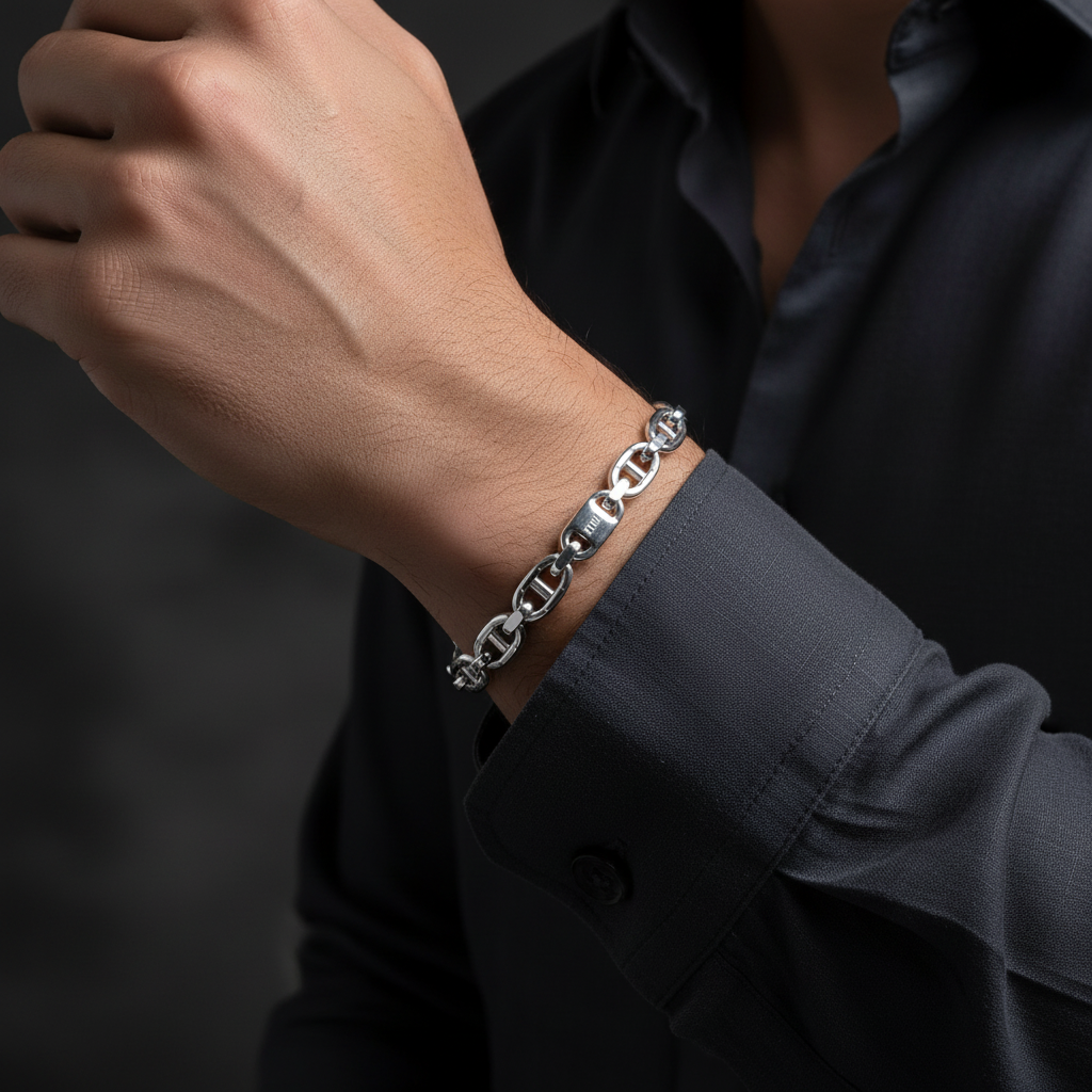Le Marin Anchor Chain Bracelet - Lifestyle Wearing Shot