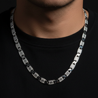 Man wearing Le Signe Dollar 925 Italian Silver Chain Necklace