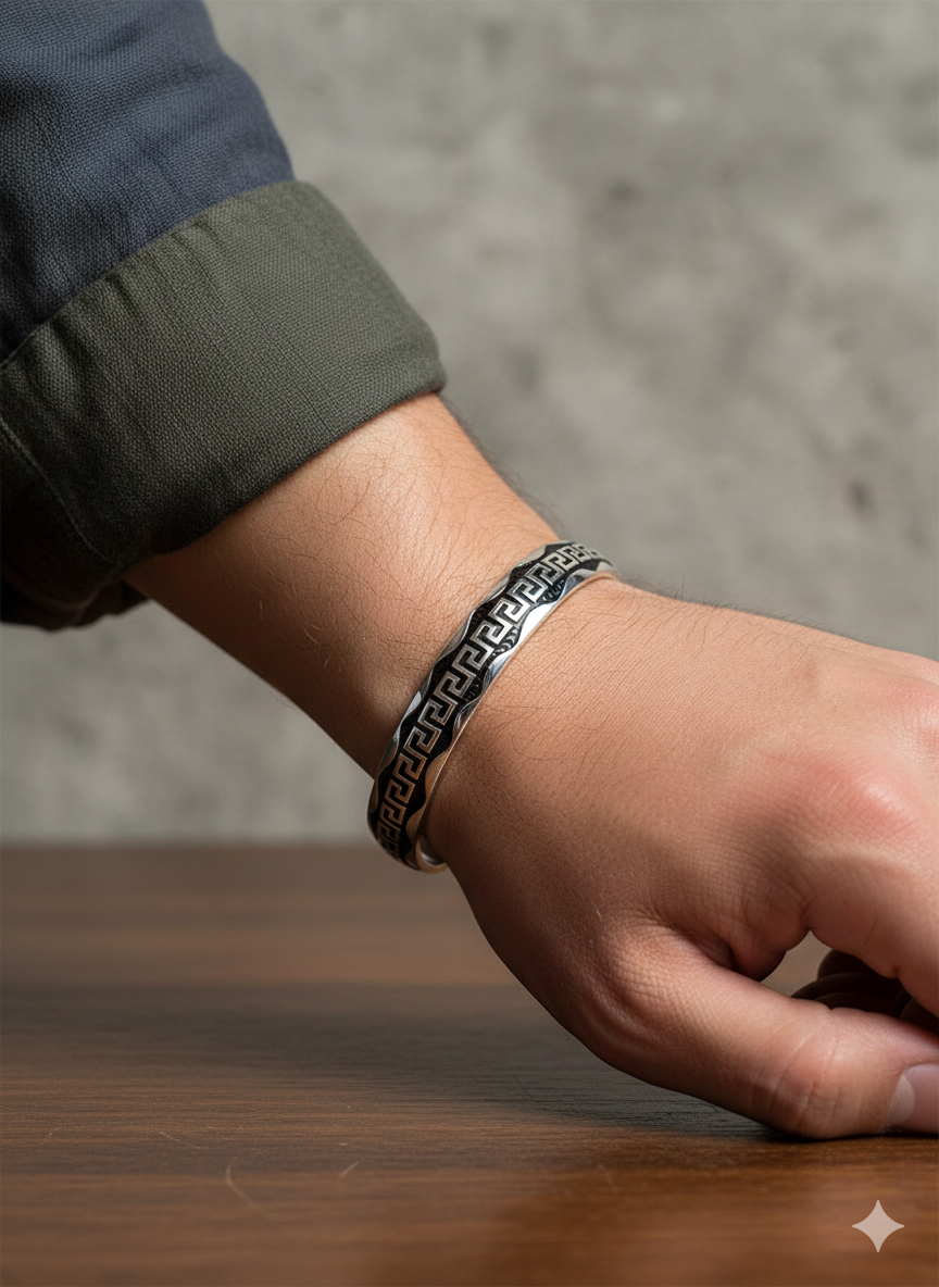 Bold 30.26g 925 Italian Silver Greek Key Adjustable Cuff Bracelet