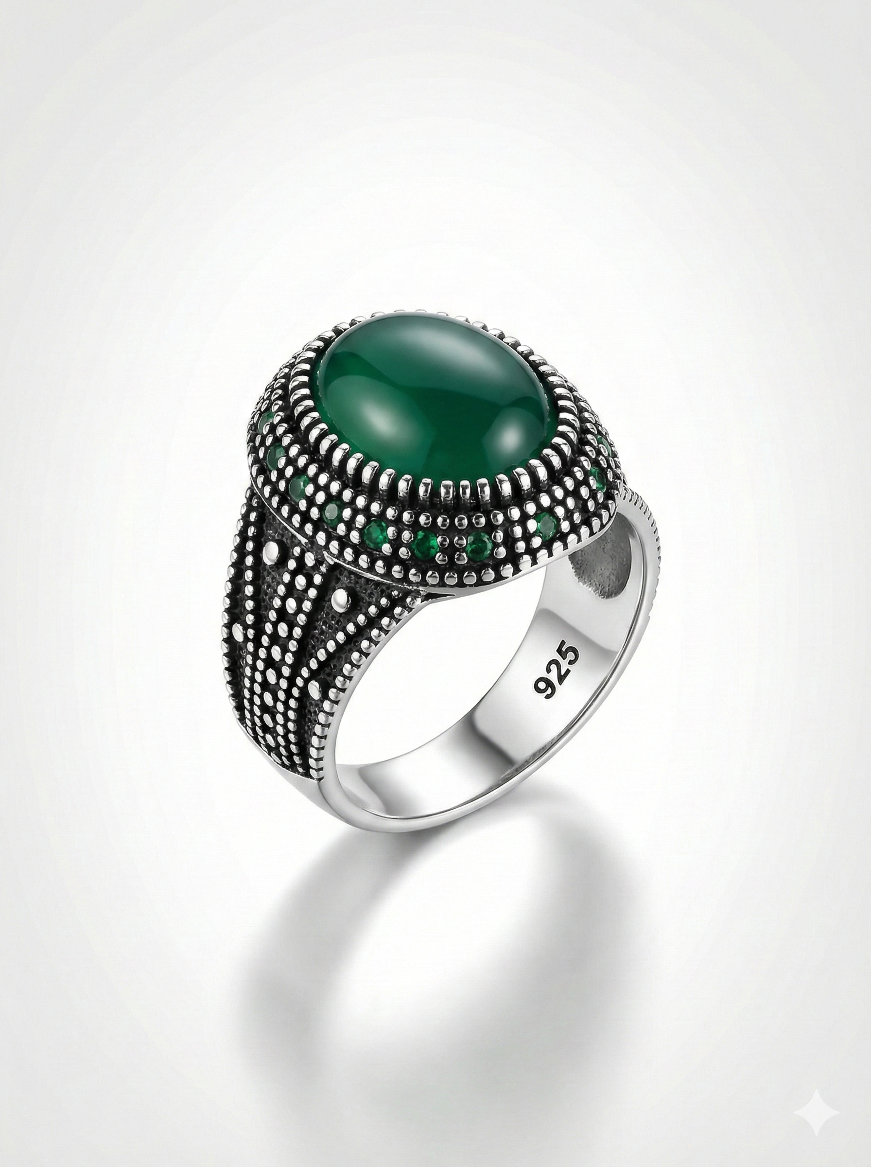 925 Italian Silver Men's Ring with Green Agate &amp; Intricate Dotted Detail