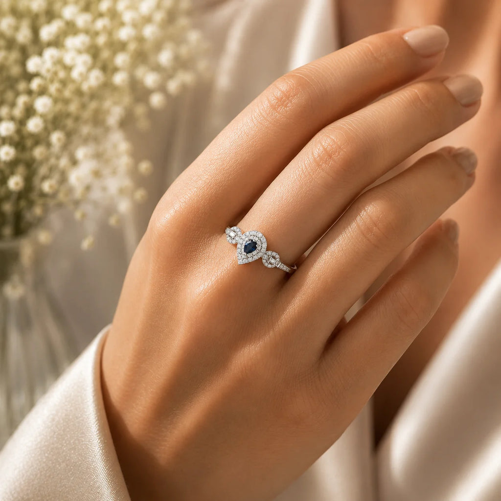 Saphir Lumière Ring